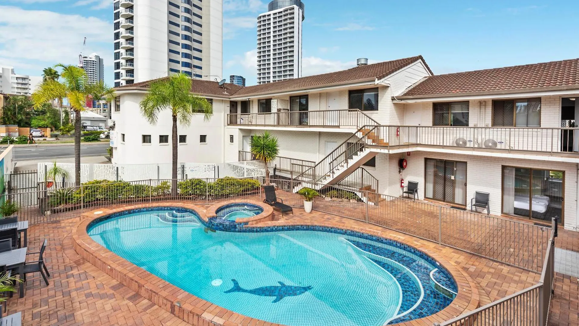 モーテル Gold Coast Inn